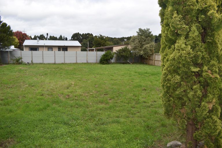 Photo of property in 35 Frederick Street, Carterton, 5713