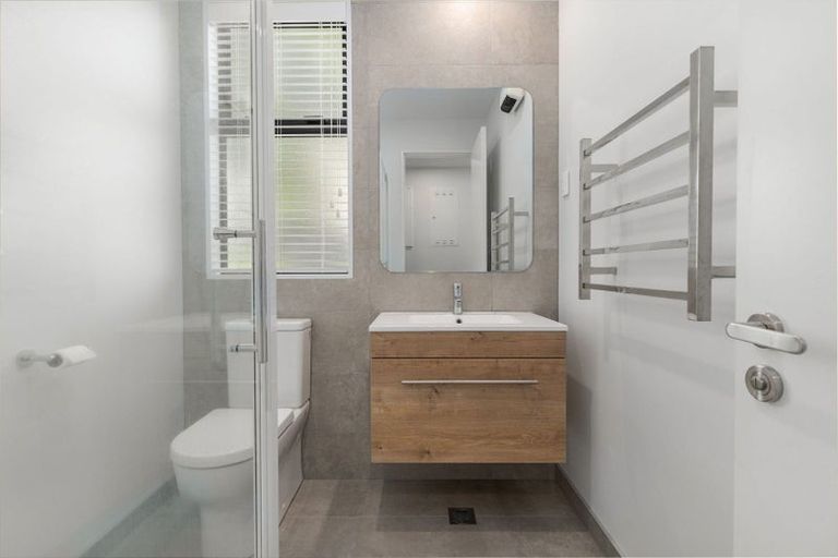 Photo of property in 39 Champion Street, Edgeware, Christchurch, 8013