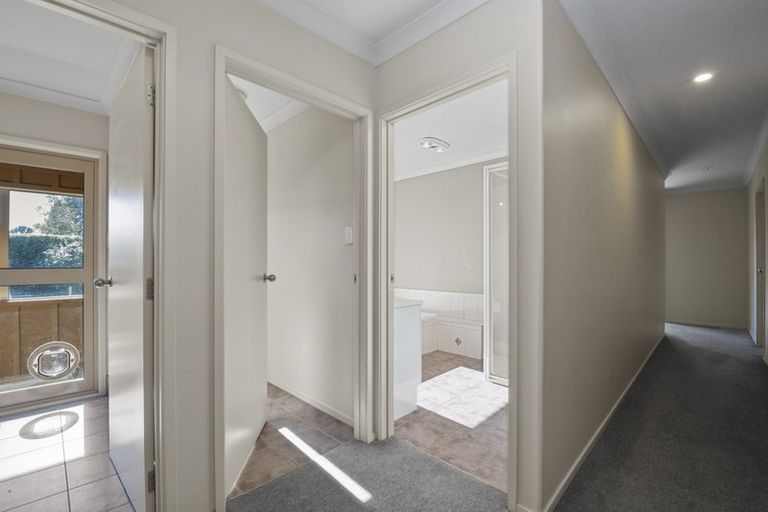 Photo of property in 976 Poihipi Road, Oruanui, Taupo, 3377