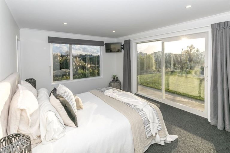 Photo of property in 10 Audrey Place, Flagstaff, Hamilton, 3210