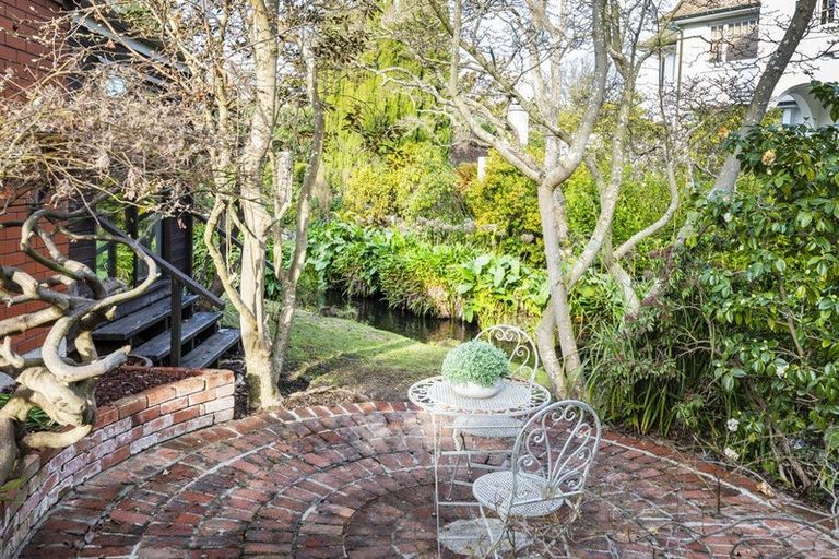 Photo of property in 14a Glandovey Road, Fendalton, Christchurch, 8052