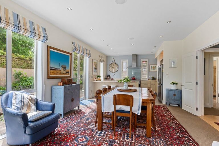 Photo of property in 101 Aikmans Road, Merivale, Christchurch, 8014