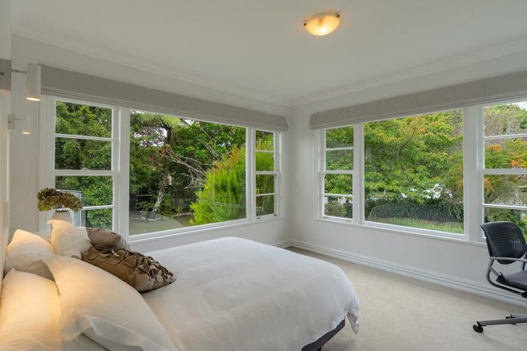 Photo of property in 2 Kohekohe Road, Waikanae, 5036