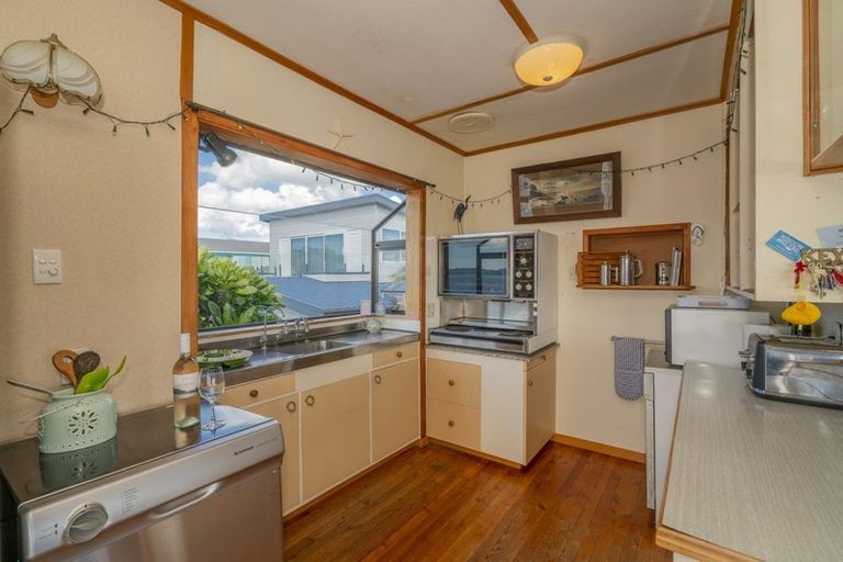 Photo of property in 133 Captain Cook Road, Cooks Beach, Whitianga, 3591