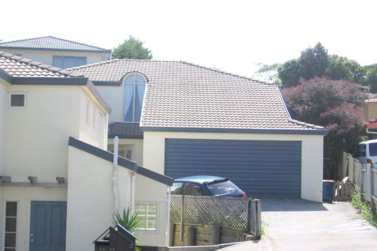 Photo of property in 1/22 Manu Place, Pinehill, Auckland, 0632