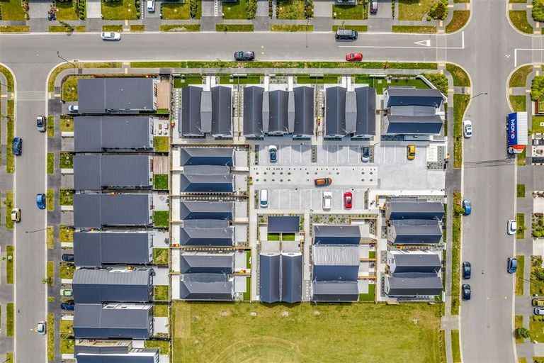 Photo of property in 6/6 Skibbereen Drive, Halswell, Christchurch, 8025