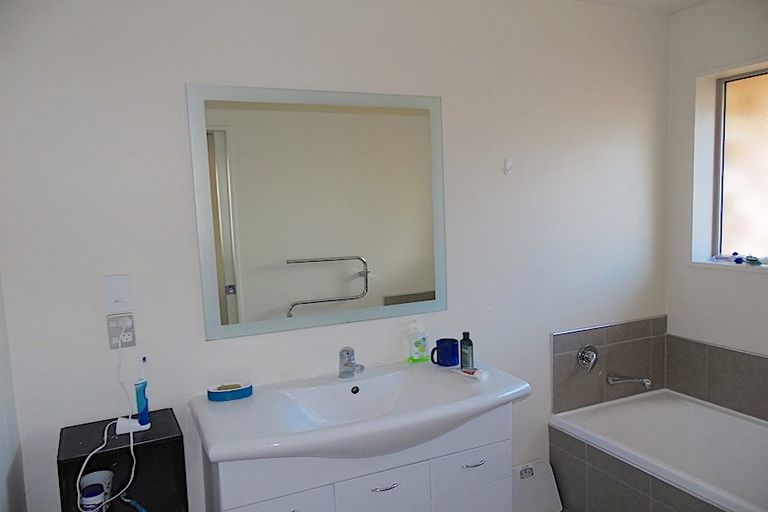 Photo of property in 30a Tabart Street, Woolston, Christchurch, 8023