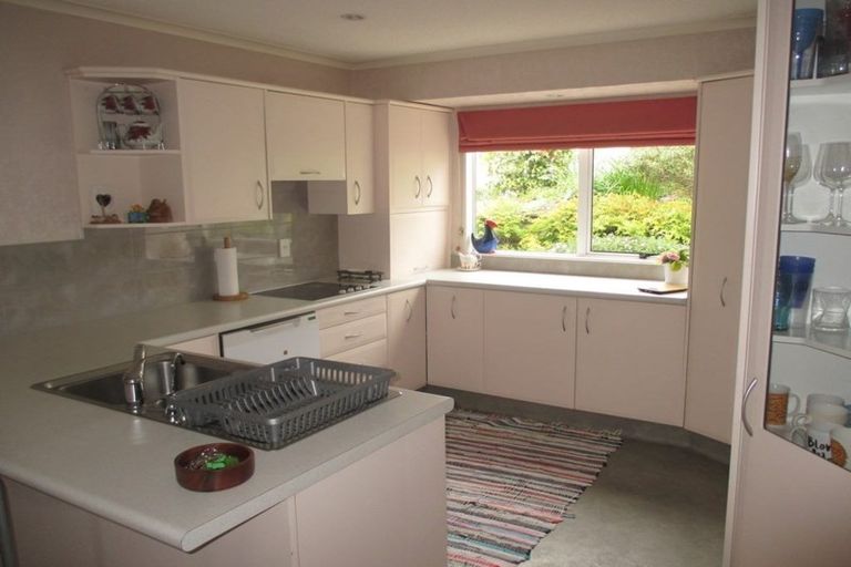 Photo of property in 76 Splitt Avenue, Glenview, Hamilton, 3206