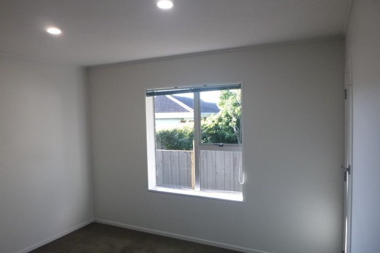 Photo of property in 1/2 Alma Road, Milford, Auckland, 0620