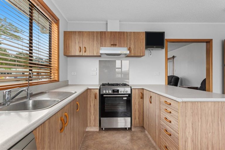 Photo of property in 65 College Road, Edgecumbe, 3120