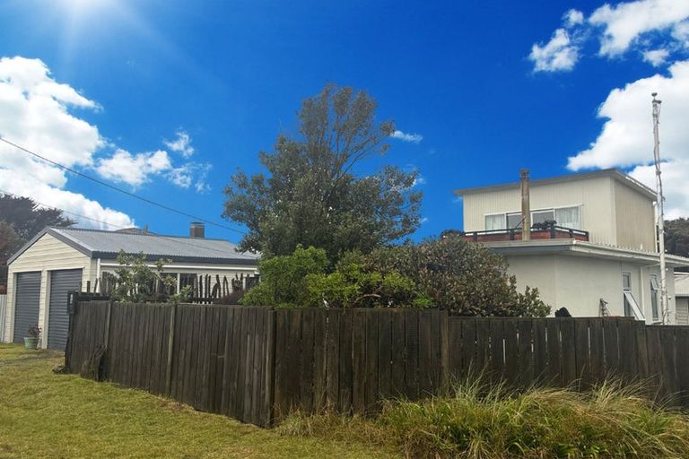 Photo of property in 31 Kauwhata Street, Himatangi Beach, Foxton, 4891