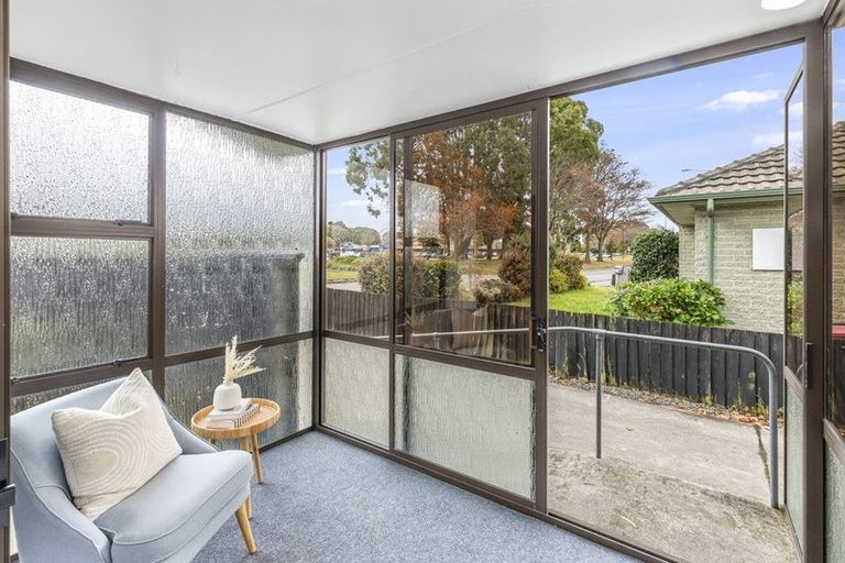 Photo of property in 250a Harewood Road, Bishopdale, Christchurch, 8053