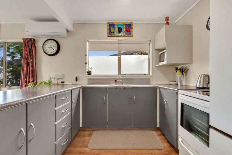 Photo of property in 17a Edgehill Place, Te Puke, 3119