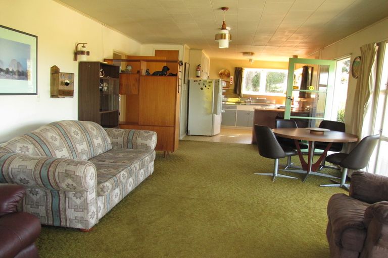Photo of property in 38 Seaview Road, Paihia, 0200