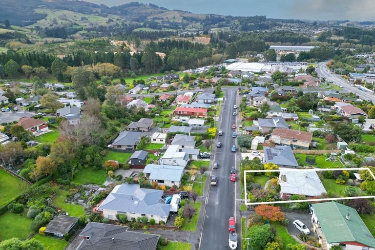 Photo of property in 11 Kennedy Road, Fairfield, Dunedin, 9018