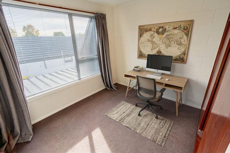 Photo of property in 2/85 Clyde Road, Ilam, Christchurch, 8041