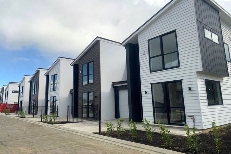 Photo of property in 5 Purapura Lane, Kumeu, 0810