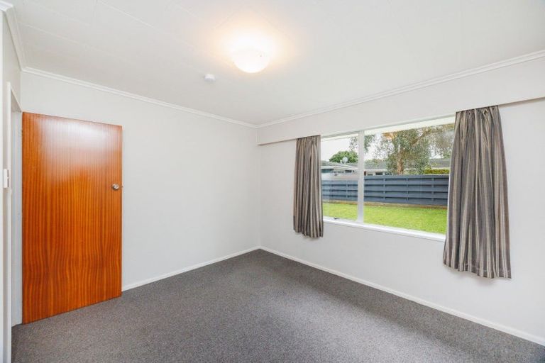 Photo of property in 4 Te Punga Place, Awapuni, Palmerston North, 4412