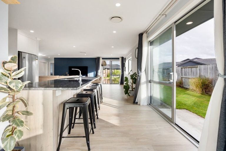 Photo of property in 9 Kowaro Street, Rototuna North, Hamilton, 3210