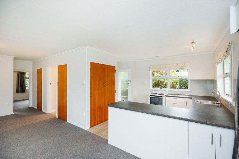 Photo of property in 4 Te Punga Place, Awapuni, Palmerston North, 4412