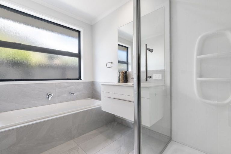 Photo of property in 12 Materawaho Way, Pyes Pa, Tauranga, 3112