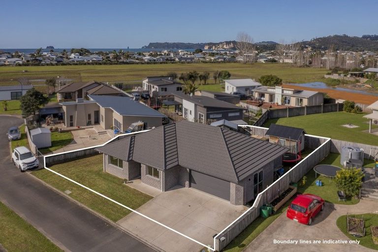 Photo of property in 36 Carina Way, Whitianga, 3510