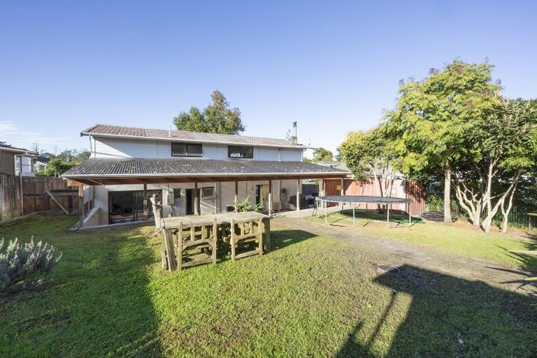 Photo of property in 53 Zita Maria Drive, Massey, Auckland, 0614