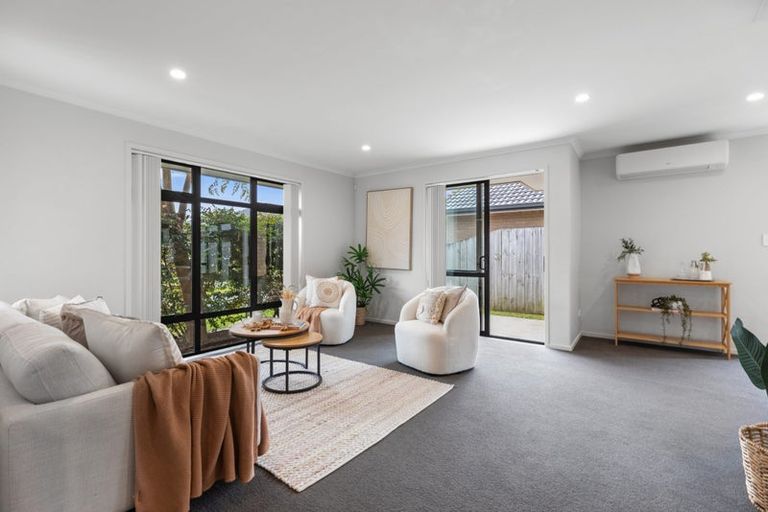 Photo of property in 8 Himalayan Close, Judea, Tauranga, 3110