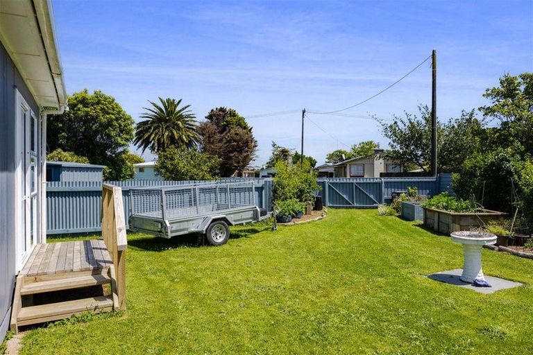 Photo of property in 40 Grey Street, Normanby, Hawera, 4614