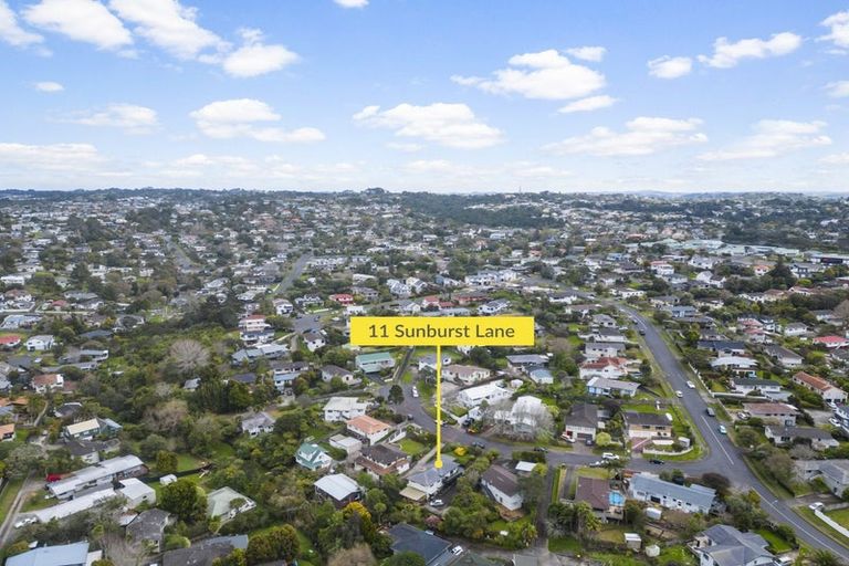 Photo of property in 11 Sunburst Lane, Torbay, Auckland, 0630