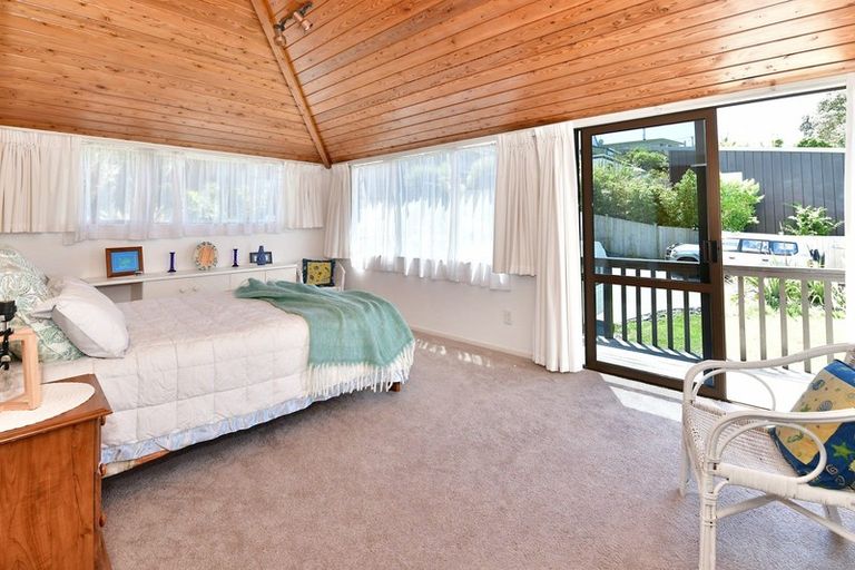 Photo of property in 56a Swann Beach Road, Stanmore Bay, Whangaparaoa, 0932