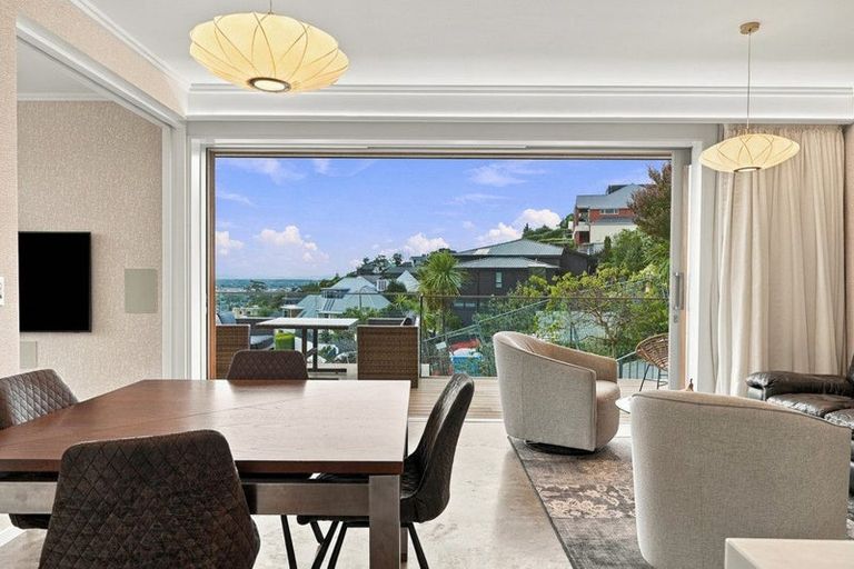 Photo of property in 50 Woodlau Rise, Huntsbury, Christchurch, 8022