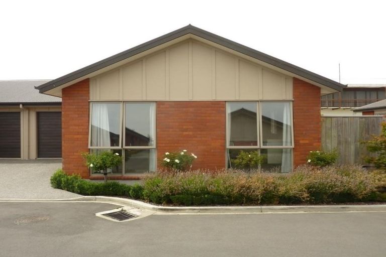 Photo of property in 2/12 Tankerville Road, Hoon Hay, Christchurch, 8025