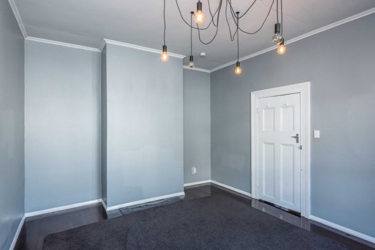 Photo of property in 6 Newman Terrace, Thorndon, Wellington, 6011