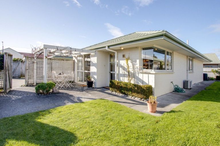 Photo of property in 405b Eastbourne Street East, Hastings, 4122