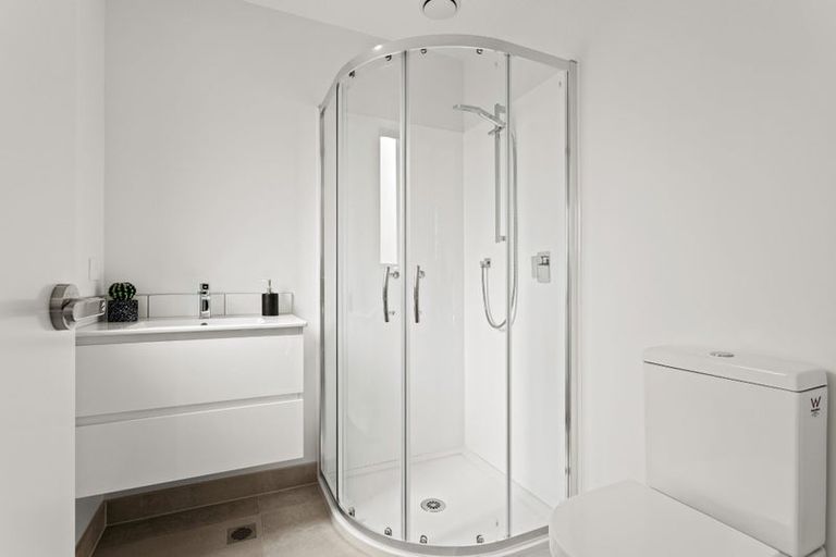 Photo of property in 29 Meg Lane, Glen Eden, Auckland, 0602