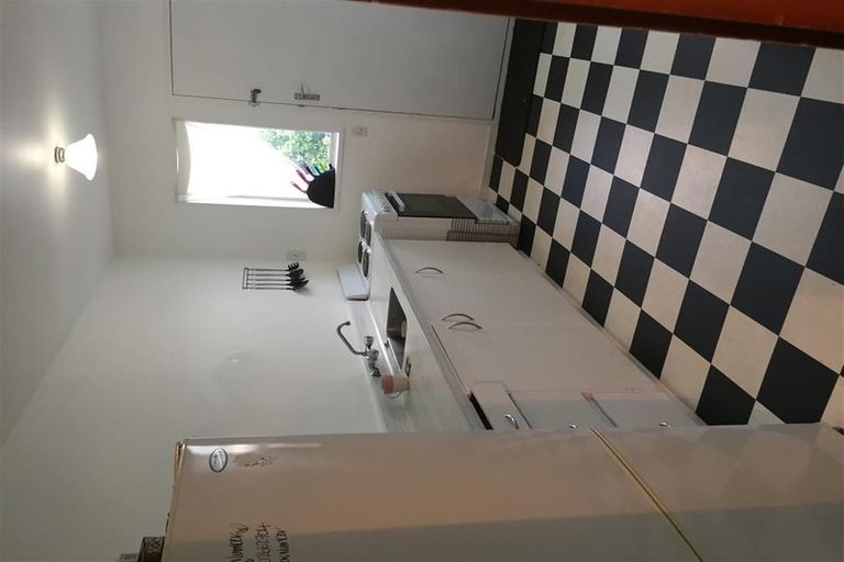 Photo of property in 3/38 Dickens Street, Addington, Christchurch, 8024