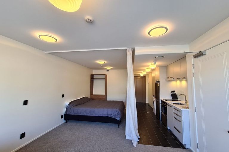 Photo of property in 209/3 Roxburgh Street, Mount Victoria, Wellington, 6011