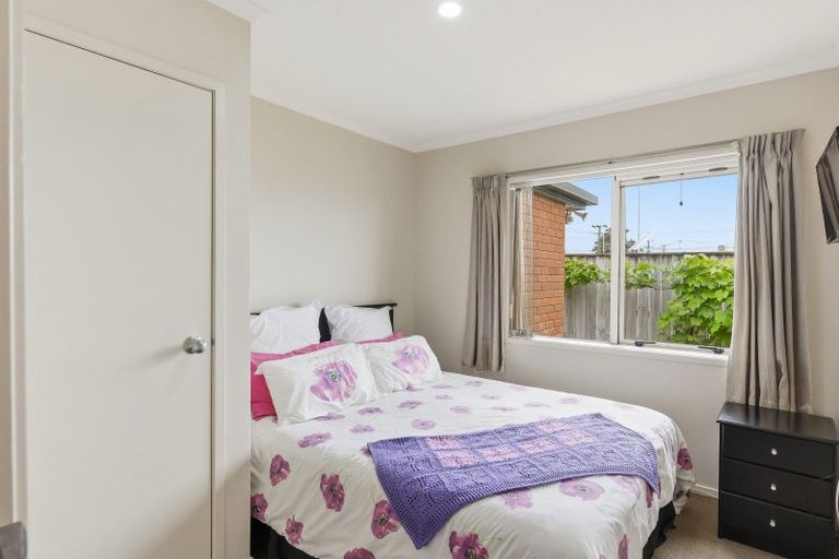 Photo of property in 63 Weraroa Road, Levin, 5510