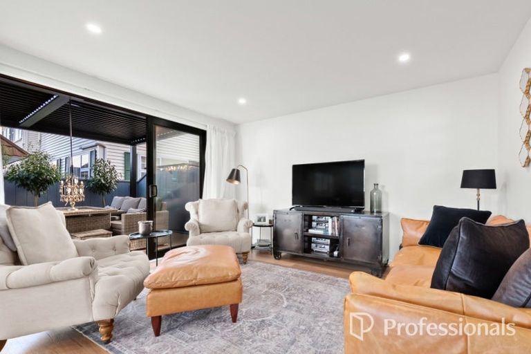 Photo of property in 1/51 Kings Crescent, Hutt Central, Lower Hutt, 5010