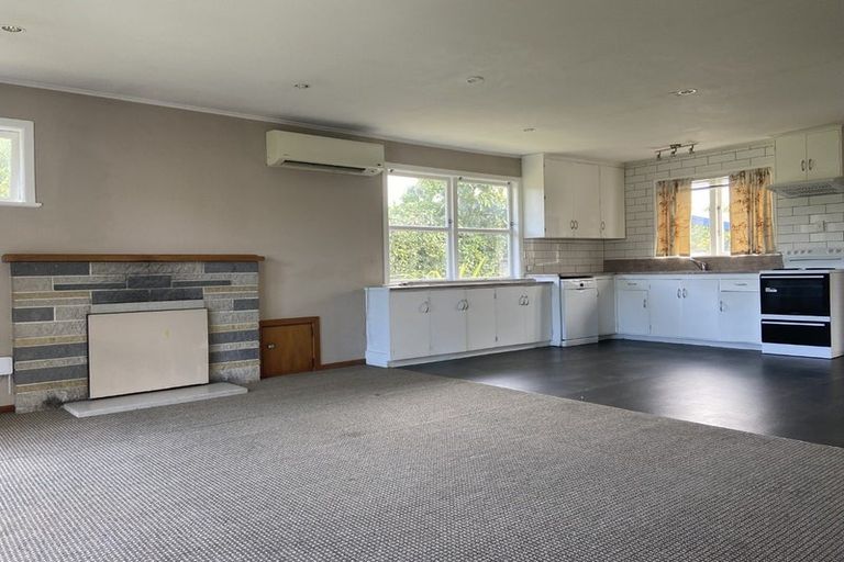 Photo of property in 13 Lipscombe Crescent, Havelock North, 4130