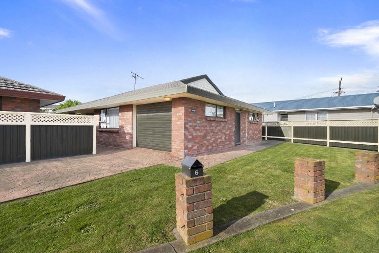 Photo of property in 6 Hammond Street, Bulls, 4818