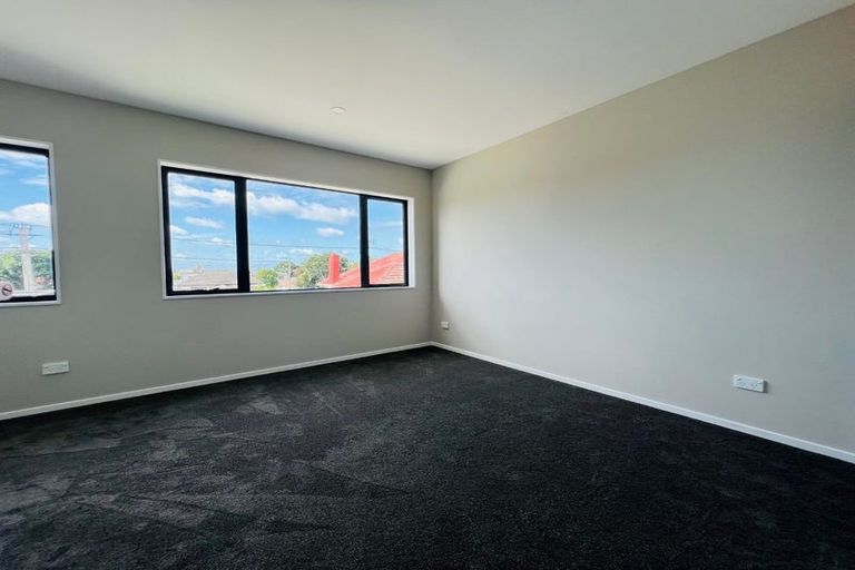 Photo of property in 135 Wallace Road, Papatoetoe, Auckland, 2025
