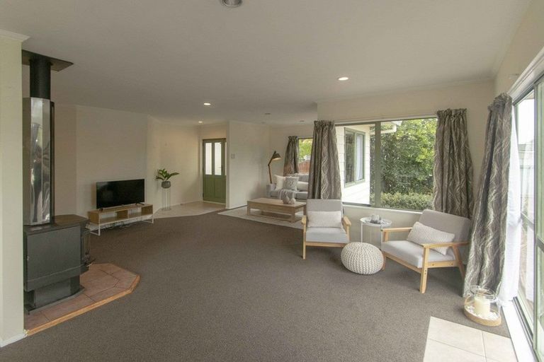 Photo of property in 527 Main North Road, Bay View, Napier, 4104