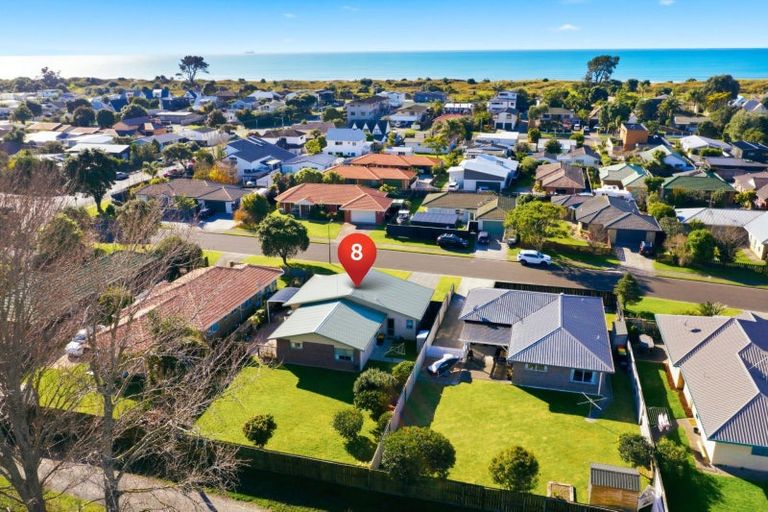 Photo of property in 8 Webb Place, Papamoa Beach, Papamoa, 3118