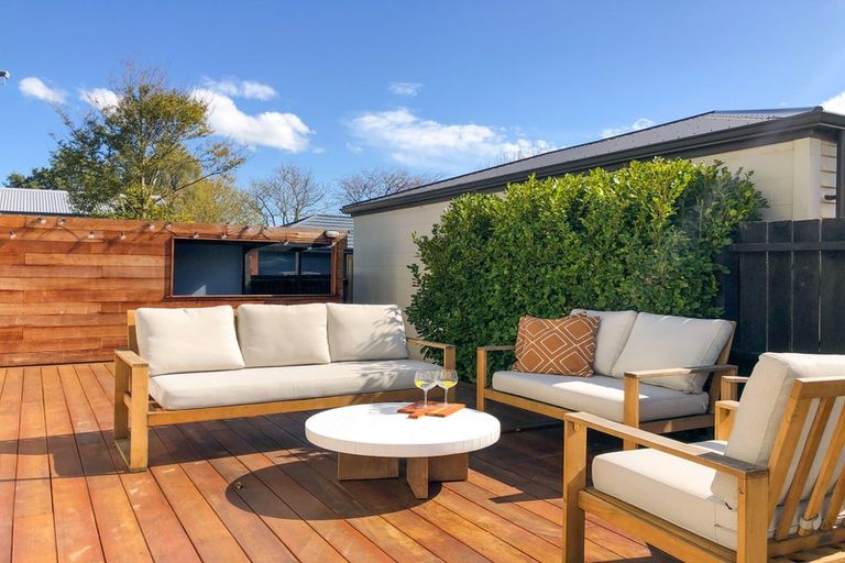 Photo of property in 51 Diamond Avenue, Spreydon, Christchurch, 8024