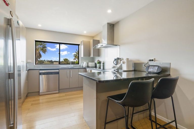 Photo of property in 16 Burwood Terrace, Gulf Harbour, Whangaparaoa, 0930