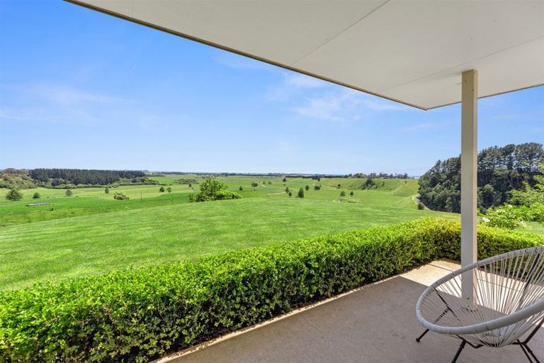 Photo of property in 1568a Old Coach Road, Pukehina, 3186