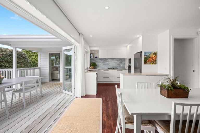 Photo of property in 25 Riverside Drive, Point Wells, Warkworth, 0986