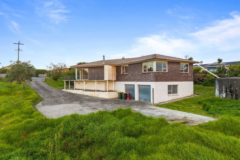 Photo of property in 68 Tapu Road, Huapai, Kumeu, 0810